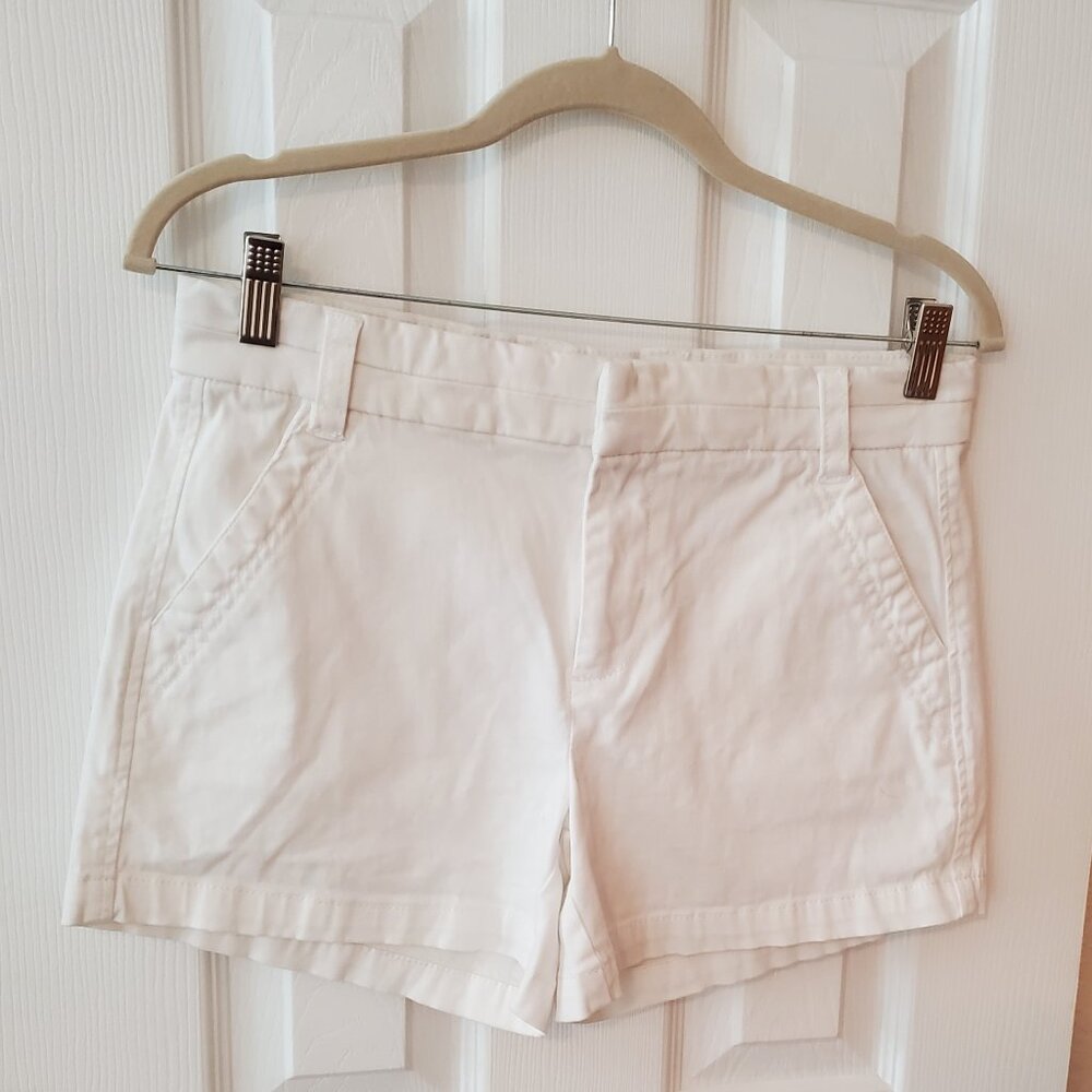 Tinsel White Shorts - Size 27